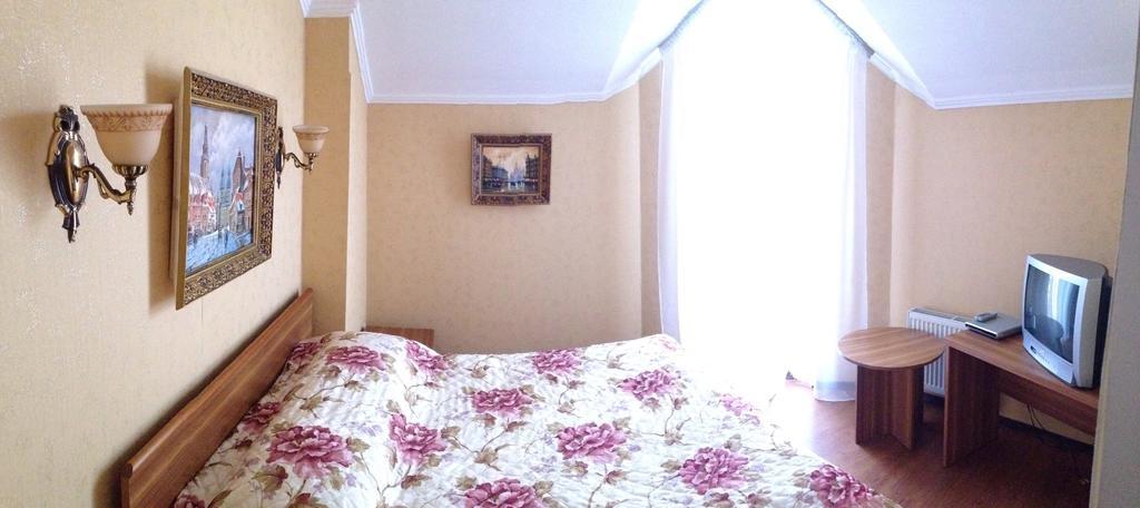Prague Hotel Zaporizhia Buitenkant foto