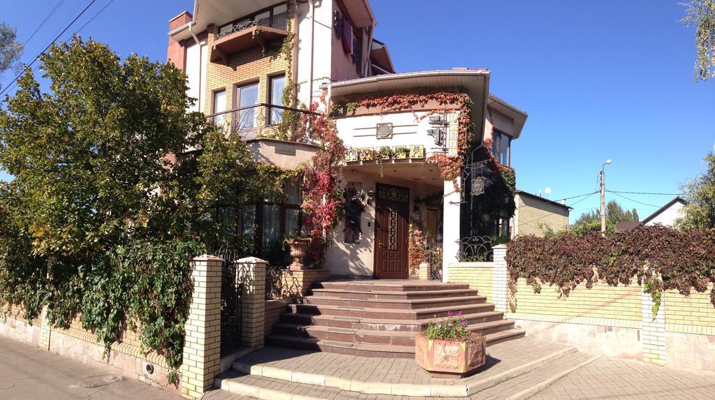Prague Hotel Zaporizhia Buitenkant foto