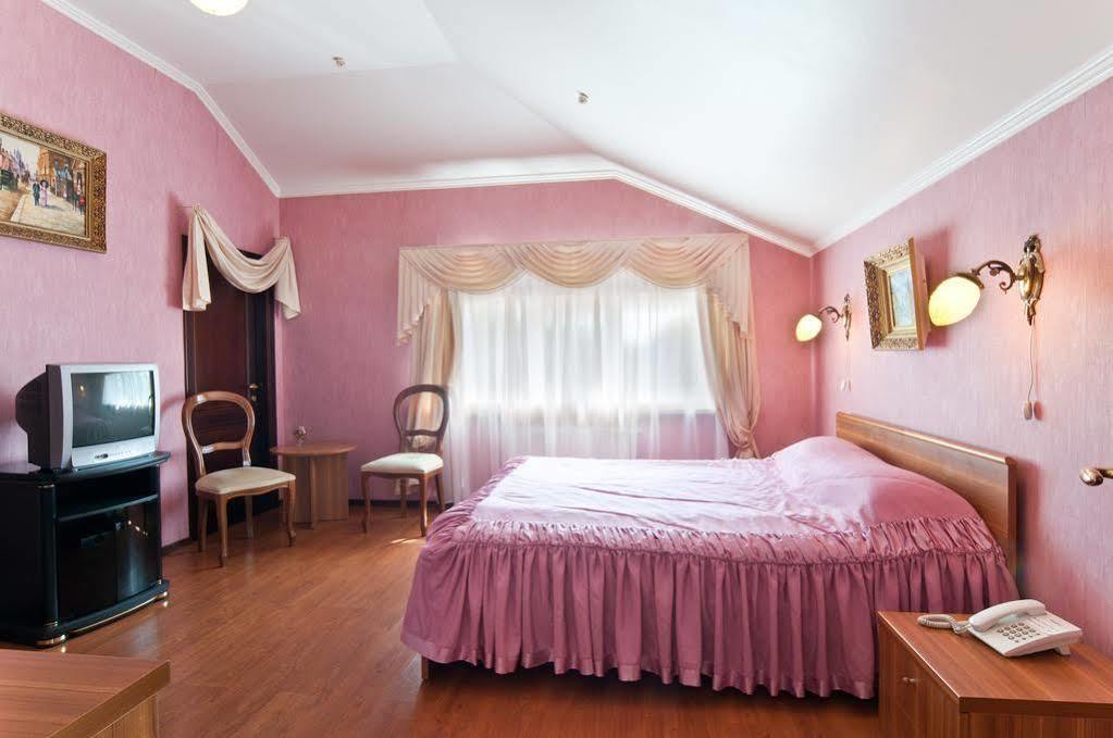 Prague Hotel Zaporizhia Buitenkant foto